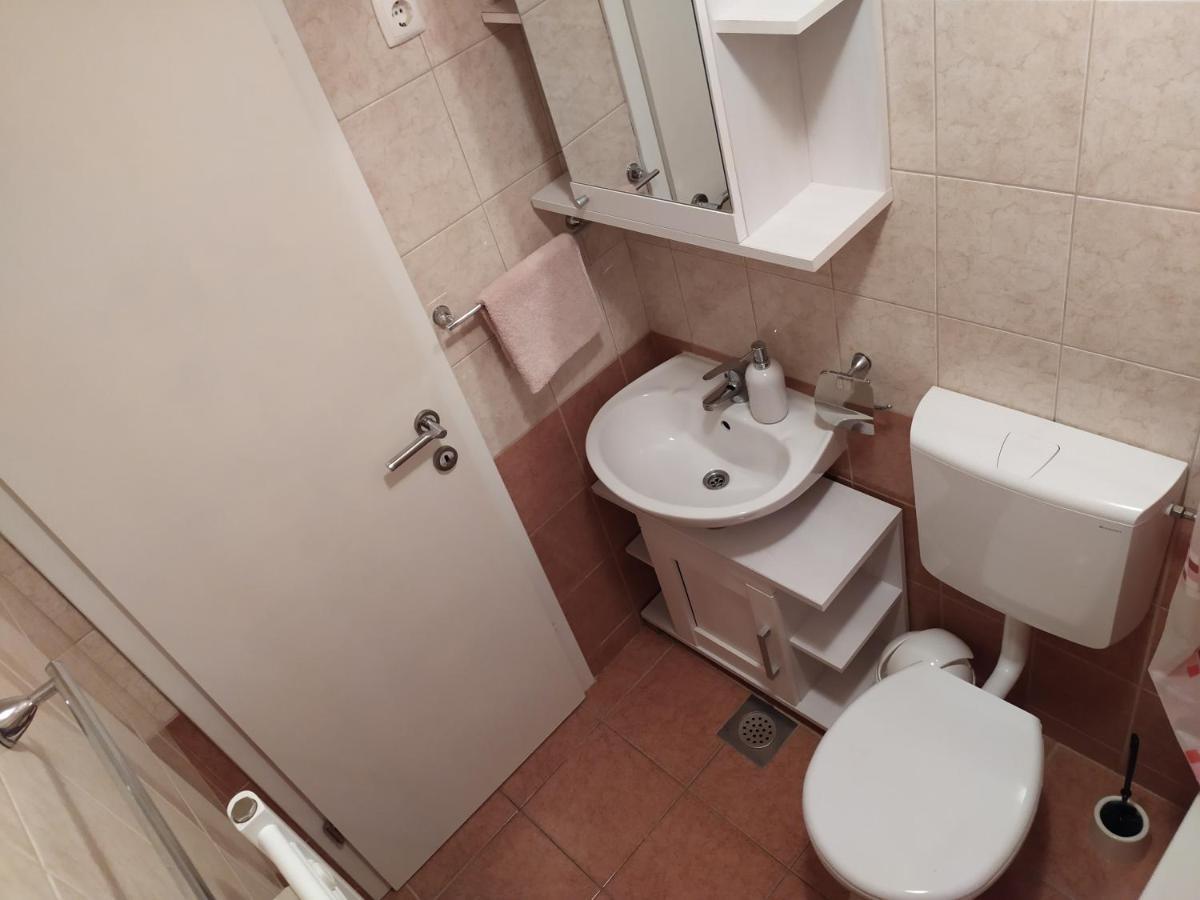 Katrin 101 Appartement Tučepi Buitenkant foto